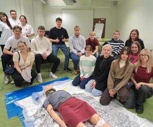 Ida-Viru Keskhaigla astus karjääripäeval arstitudengitele sammu lähemale